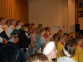 Drei Ch&ouml;re und Tanzgruppe